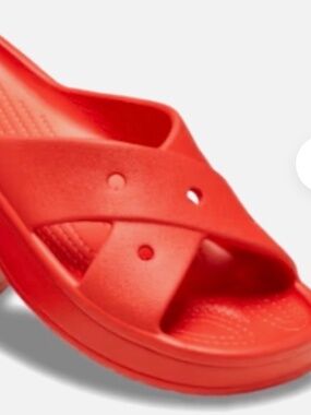 Crocs cross strap platform sandals LiteRide slides Cherry Red Orange W8 W9